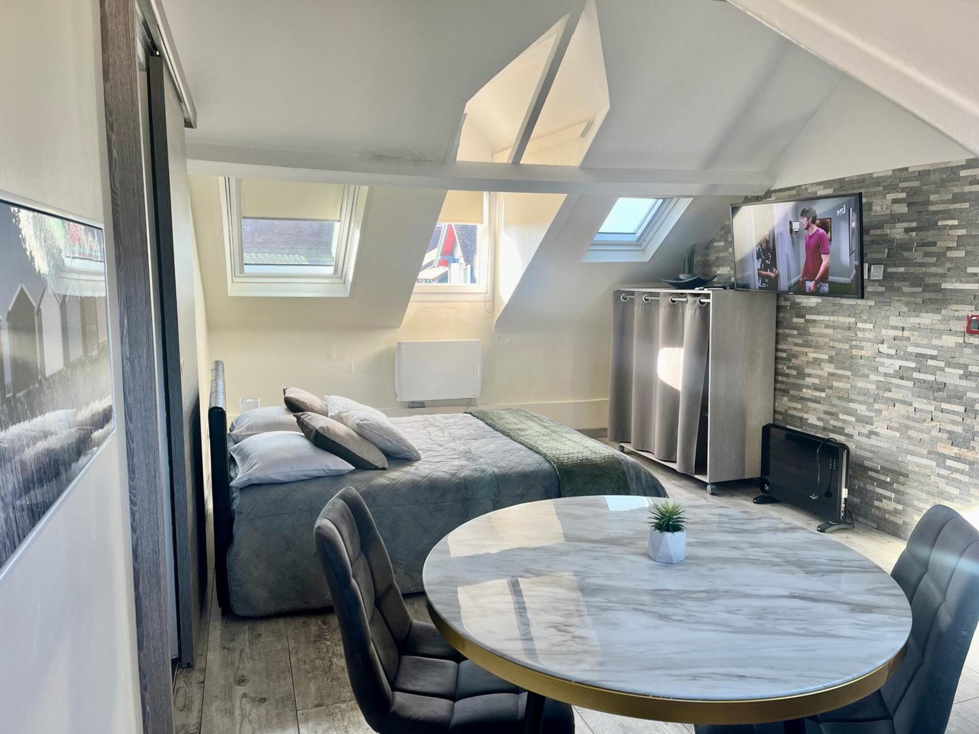 La Villa L'Oiseau Bleu Proche De La Plage Et De Deauville !!! Awards 2025 Blonville-sur-Mer Exteriör bild